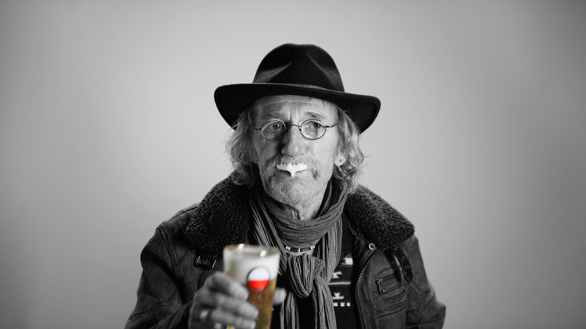 Nieuw reclamethema Amstel : ‘Gewoon bier voor de gewone mens’